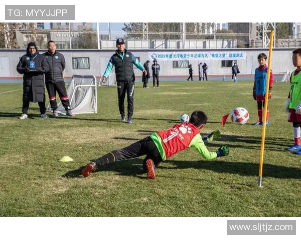 新一代足球希望之星崛起展现无限潜力与前景